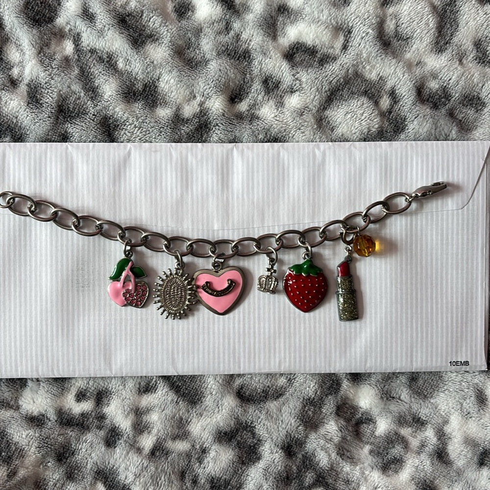 Juicy couture charm bracelet 🫶